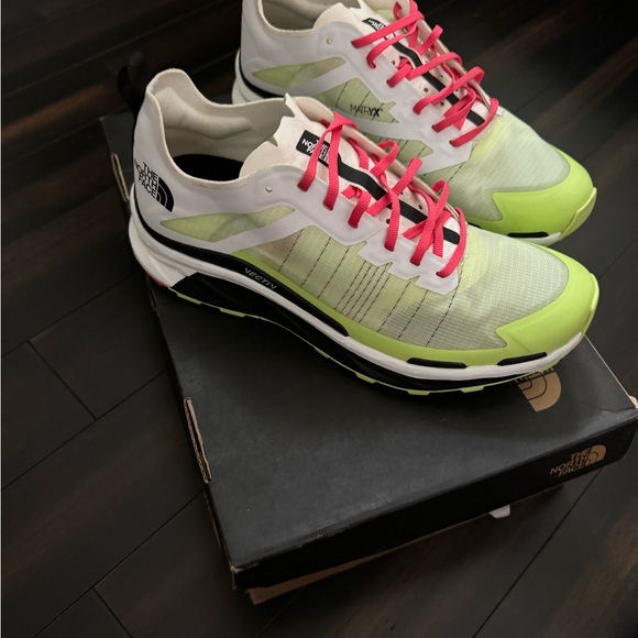 North face - Picture 8 of 10